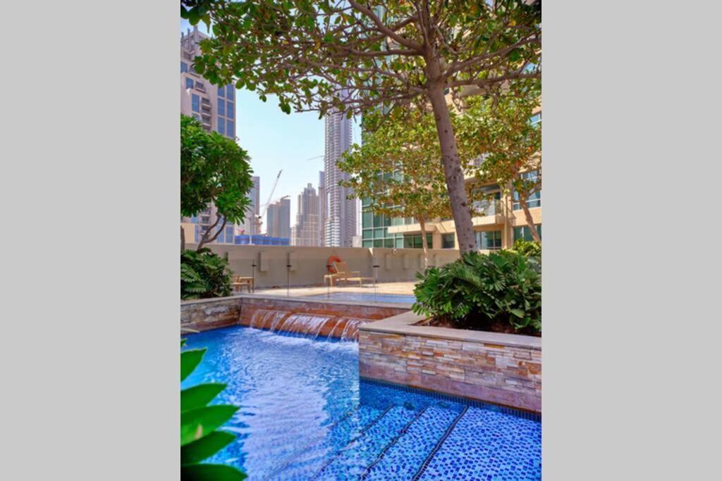 Xanadubai Loft Tower - Your Home Away From Home In Downtown Dubai! Exteriör bild